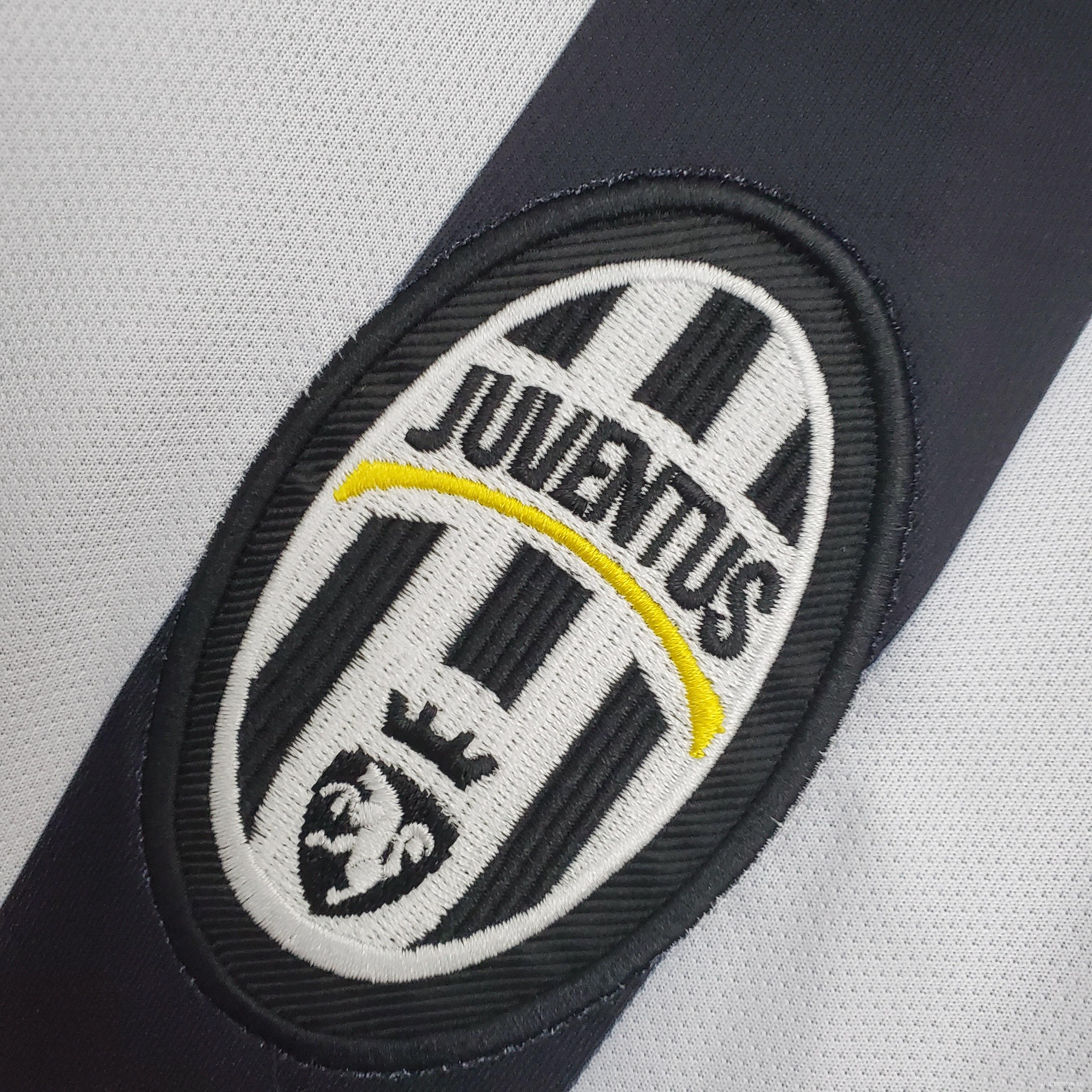 Retro Juventus 14/15 home Soccer Jersey