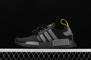 Adidas NMD R1 Boost B8303 new really hot casual running shoes