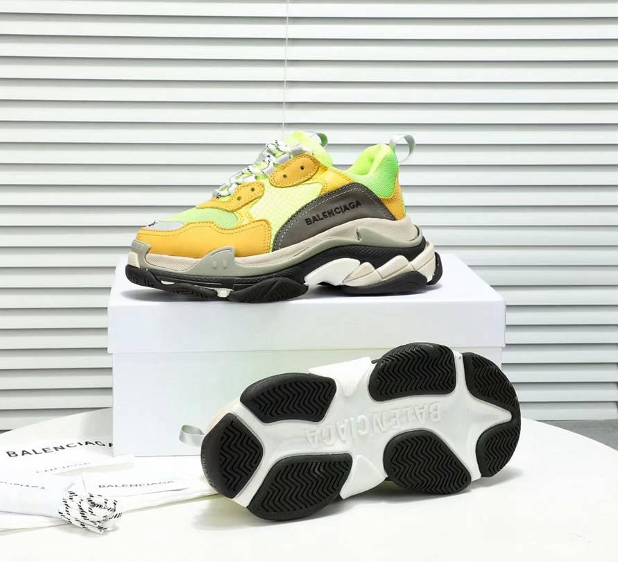 Men/Women Balenciaga Triple-S Sneaker Multi-Color Brown/Green Item 6380340