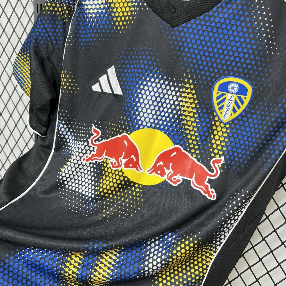 2025/26 Mens Leeds United F.C. Third Jersey