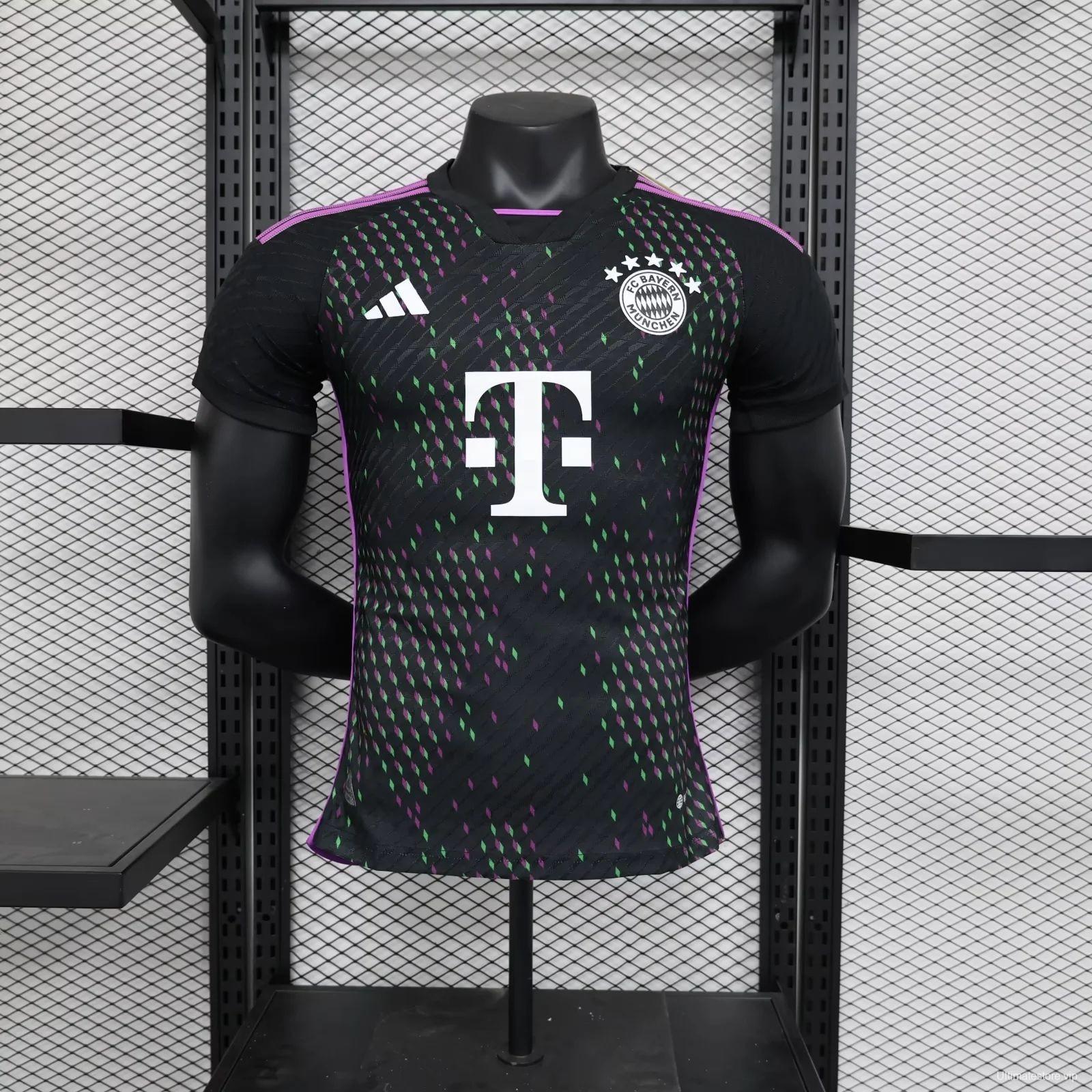 Player Version 23/24 Bayern Munich Black Away