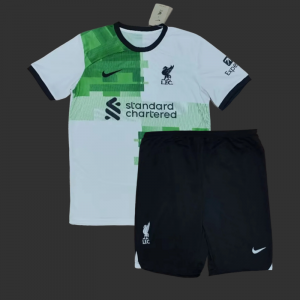 23/24 Kids Liverpool Away Set